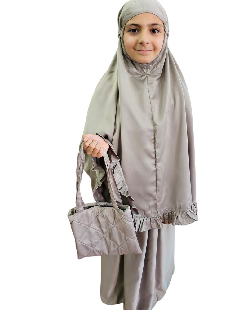 Girls satin prayer set with matching bag Dove grey