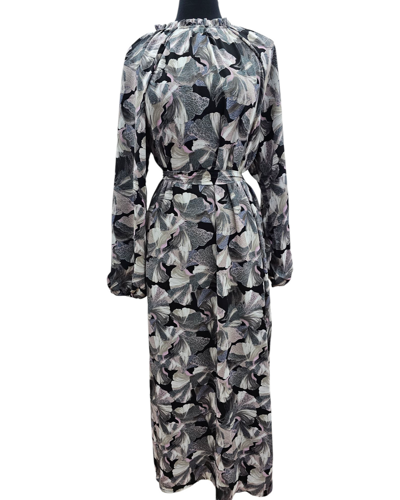 Salwa Plus size floral dress